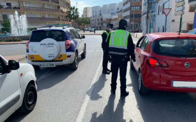 Guardia Civil y Policía Local intensifican los controles para evitar las salidas injustificadas