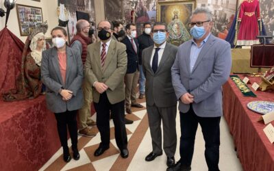 Inaugurada la exposición de arte cofrade organizada por la Cofradía de la Santa Cena