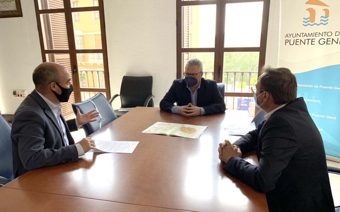 Reunión del alcalde y el delegado