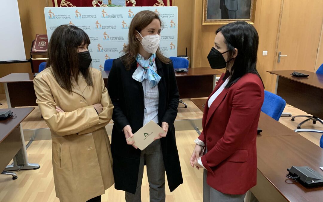Visita de la delegada de Fomento