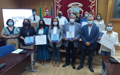 El Ayuntamiento de Puente Genil hace entrega de 11 distintivos de calidad turística SICTED