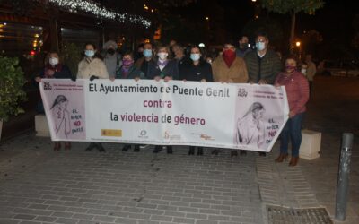 La manifestación contra la violencia de género pone el punto final a los actos del 25N