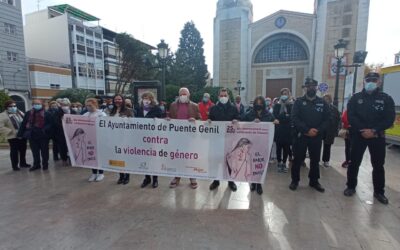 Concentración y silencio por las víctimas de la violencia de género