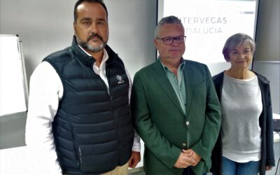 El alcalde asiste al II Encuentro Intervegas Andalucía celebrado en la Biblioteca Ricardo Molina