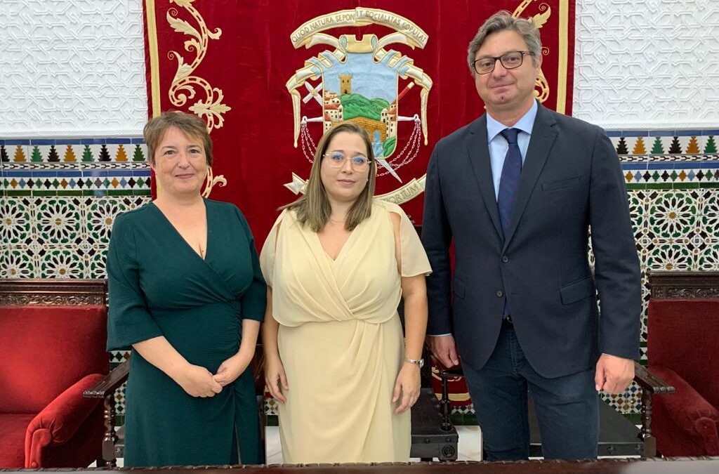 El Ayuntamiento continúa con la reorganización en la estructura municipal incorporando a una nueva funcionaria como Técnico de Administración General 1