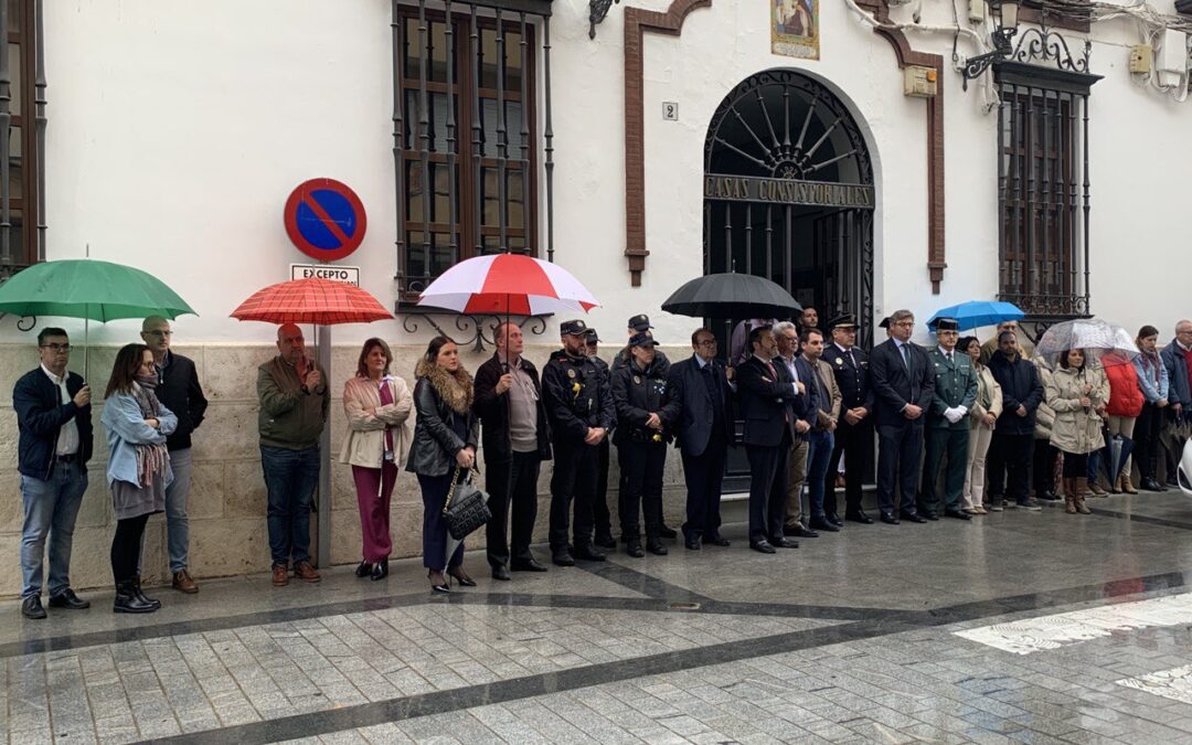 241030 Ayuntamiento Puente Genil minuto silencio DANA